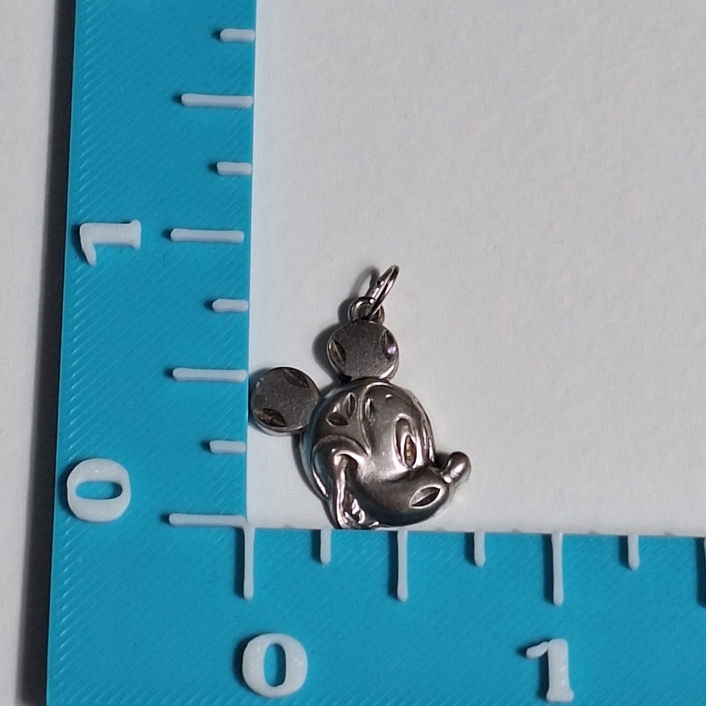Vtg Sterling Silver Disney Mickey Mouse Face Head Pendant Charm .75" 1.83g - Picture 6 of 8